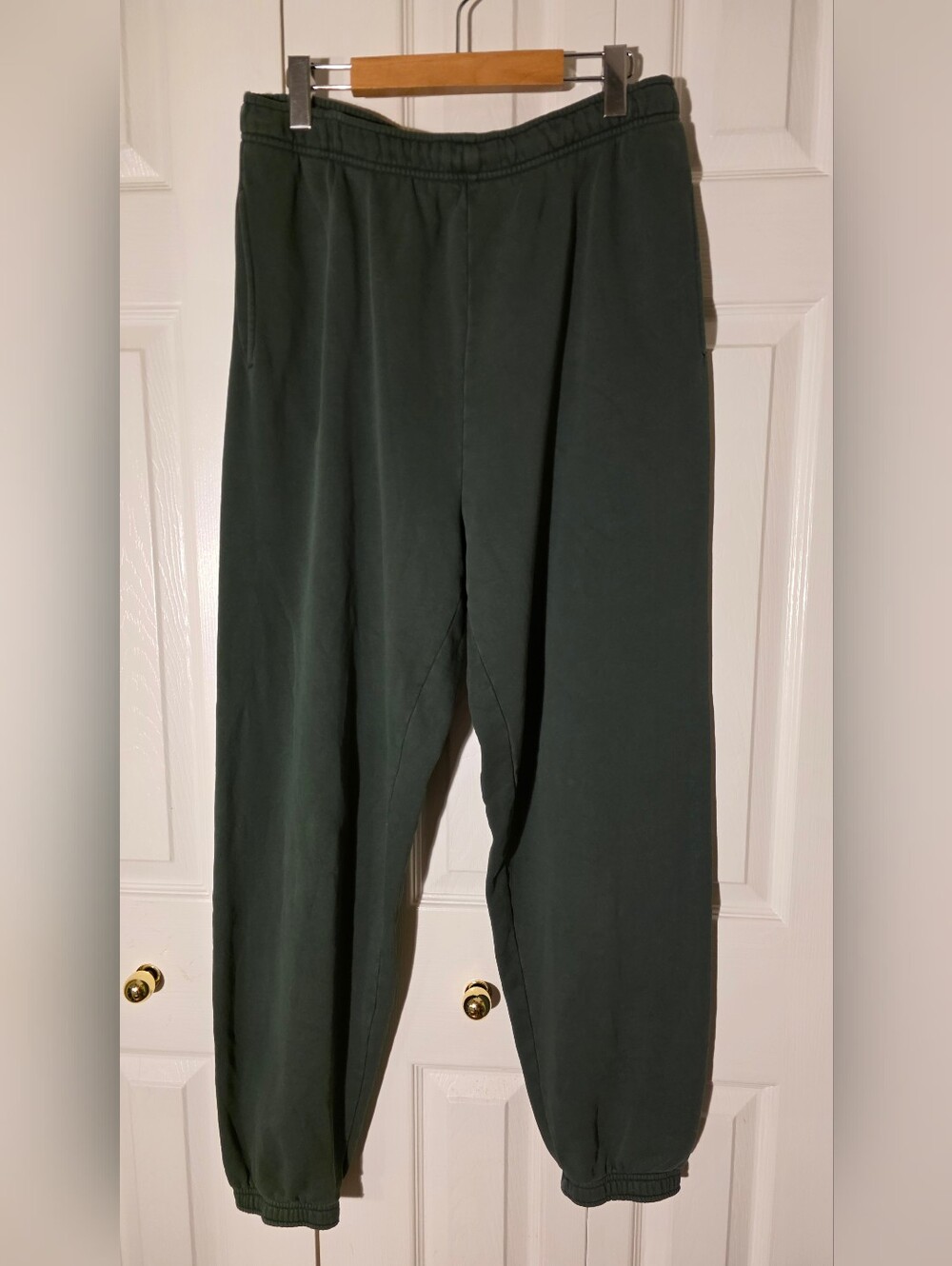 Aritzia TNA CozyAF Fleece Relaxed Jogger Sweatpants In Forest Green L
